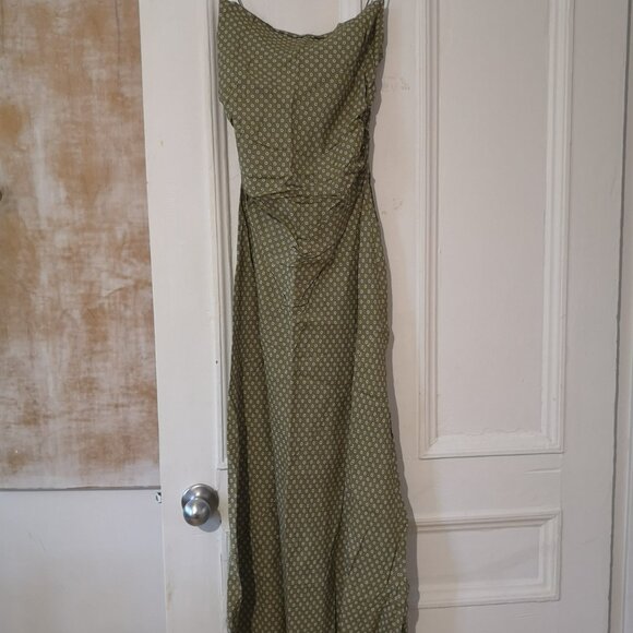 Rosas khaki dress by Faithfull the brand - Picture 8 of 12